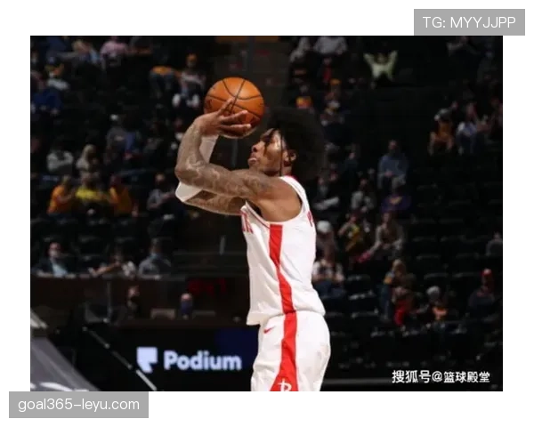 霍伊别尔完成传奇蜕变，从边缘球员蜕变为球队中场核心