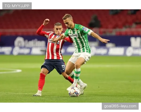 足球明星近期表现稳健,状态持续提升 足球明星近期表现稳健,状态持续提升